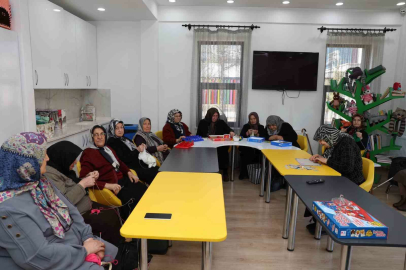 Kayseri’nin mücevher tesisi, Yaşlı Yaşam Ve Dayanışma Merkezi’nde ulu çınarlar çok mutlu