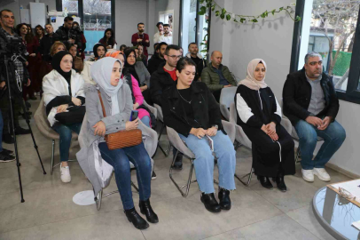 Diyarbakır’da otizmli bireylerin aileleri bilinçlendiriliyor