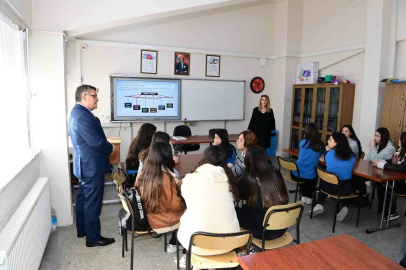 Özarslan: “Meslek liseleri ülkemizin istihdamına önemli katkılar sağlıyor"