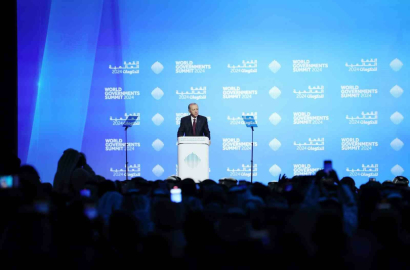 Cumhurbaşkanı Recep Tayyip Erdoğan, "Filistinli kardeşlerimizi asla sahipsiz, çaresiz ve yalnız bırakmayacağız" dedi.
