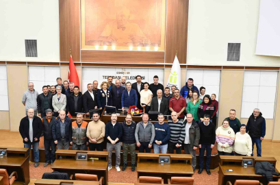 Tepebaşı’nda kadrolu işçilere Yüzde 65 zam