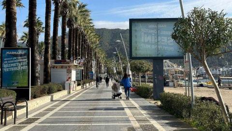 Marmaris’te sağanak yağış, yerini güneşli havaya bıraktı