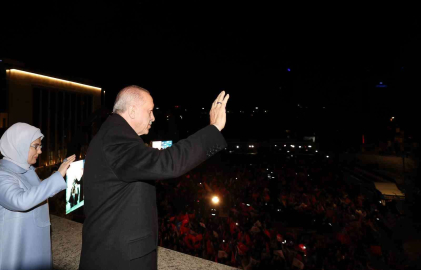 Cumhurbaşkanı Erdoğan: “31 Mart seçimlerinin neticelerini açık yüreklilikle değerlendireceğiz, öz eleştirimizi cesaretle yapacağız”
