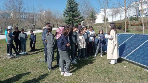 Öğrenciler yenilenebilir enerjiyi öğrendi
