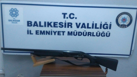 Edremit’te iki grup arasında çıkan silahlı kavgada 3 kişi tutuklandı