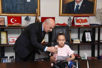 Kahramanmaraş’ta Ayşe Neva makama geçti, "Güvenlik önlemlerimizi arttıralım" anonsu yaptı