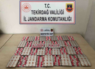 Jandarmadan uyuşturucuya geçit yok: 5 gözaltı