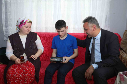Fedakar anneye ‘Anneler Günü’ sürprizi