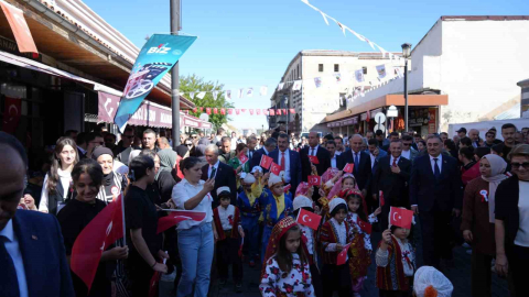 Bakan Tekin: "Eğitim-öğretim sistemimiz daha başarılı olur diyerek BİZ projesini başlattık"