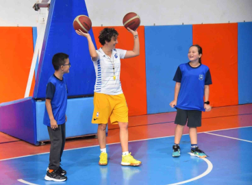 Yunusemre’de kış spor okulu kursları başladı
