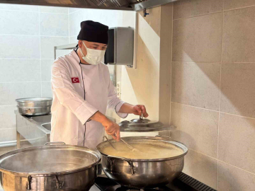 Karabük Belediyesinin aşevi gönülleri ısıtıyor