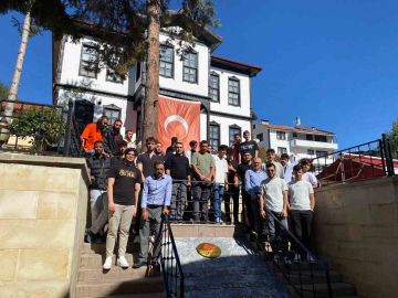 Üniversite öğrencileri Kastamonu’yu gezdi