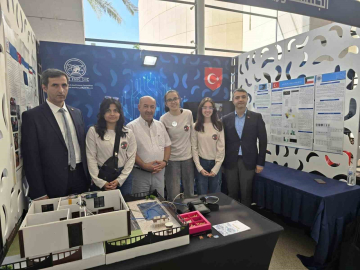Fen Lisesi ve Fatih Ortaokulu Kuveyt’te Türkiye’yi temsil etti