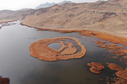 Van, Keşiş Gölü Kuraklık Nedeniyle Hızla Alan Kaybediyor