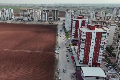 Adana, Apartmanların Arasında Tarımdan Vazgeçmeyen Tarla