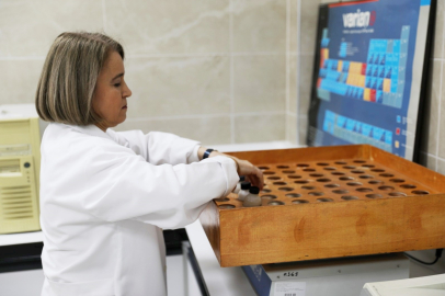 Bir avuç toprak binlerce liralık zararı önleyebiliyor