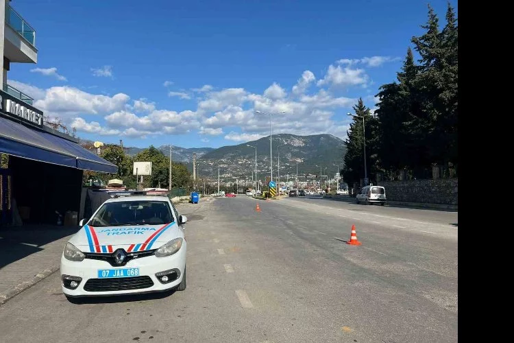 Alanya’da 14 araç trafikten men edildi