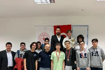 Eskişehir Anadolu Lisesinden iki birincilik